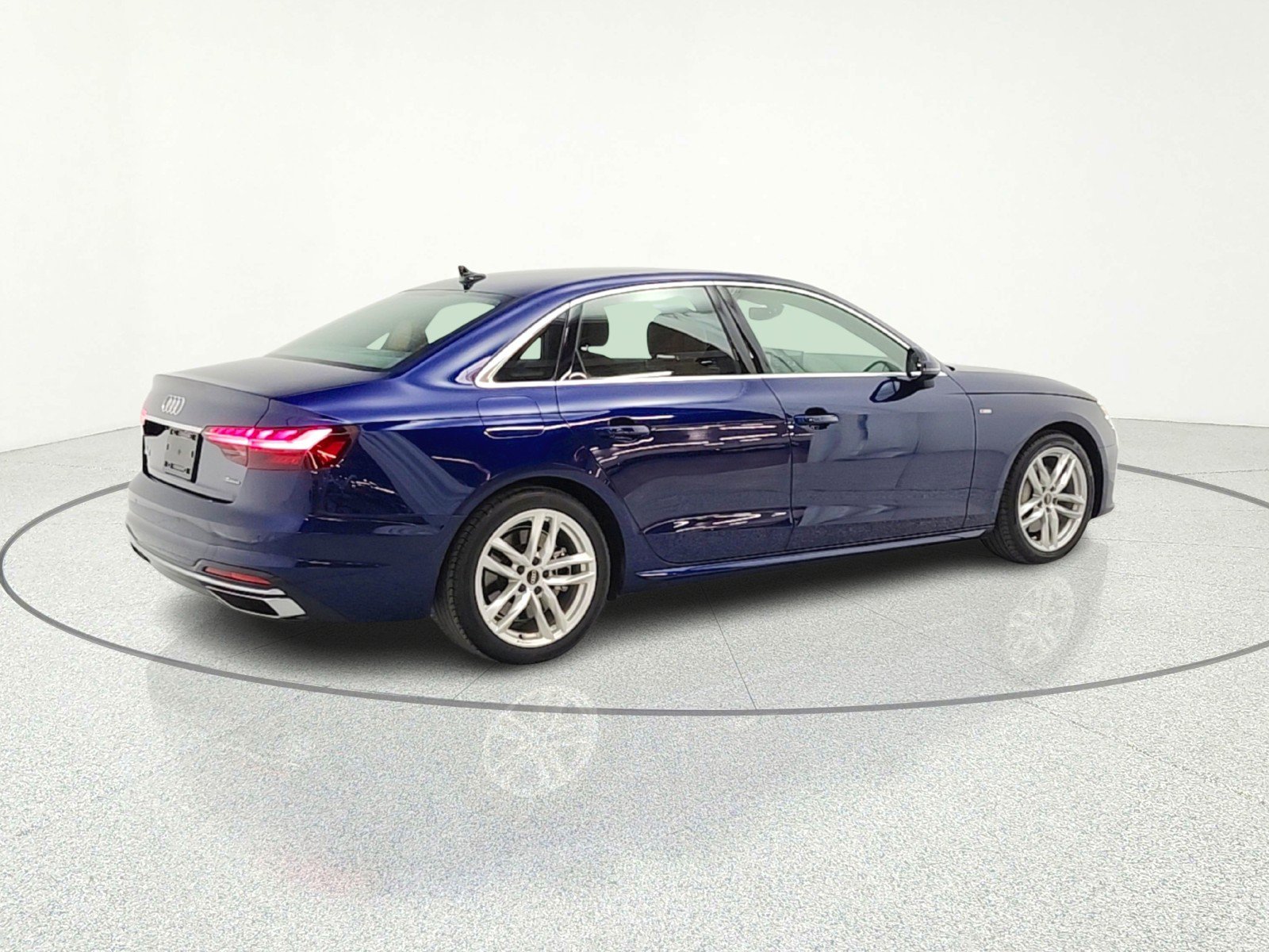 Used 2024 Audi A4 2.0T Premium AWD/4WD image 15