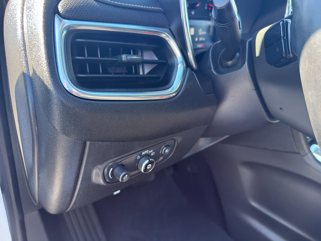 Used 2024 Chevrolet Equinox Premier AWD/4WD image 15