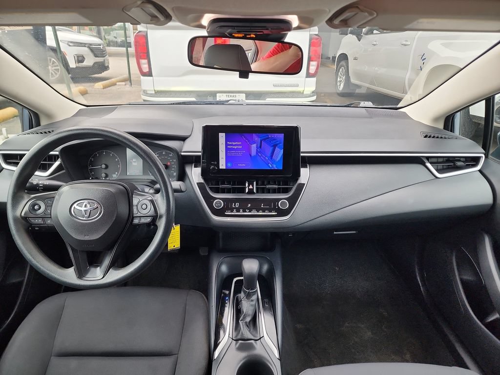 Used 2023 Toyota Corolla LE FWD image 18