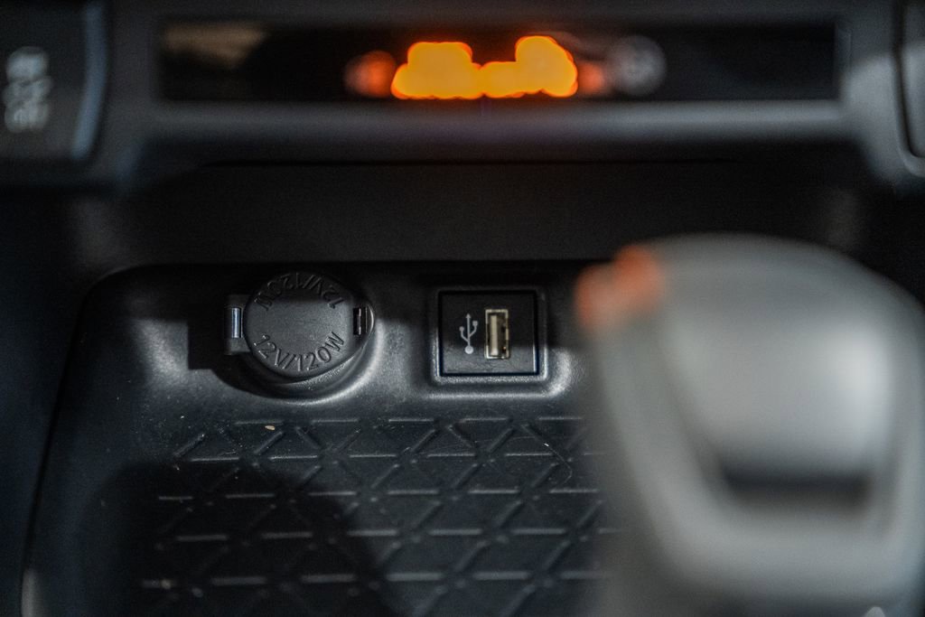 Used 2025 Toyota RAV4 XLE image 24