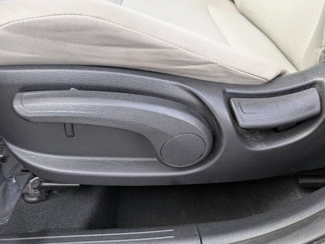 Used 2020 Kia Soul LX FWD image 19