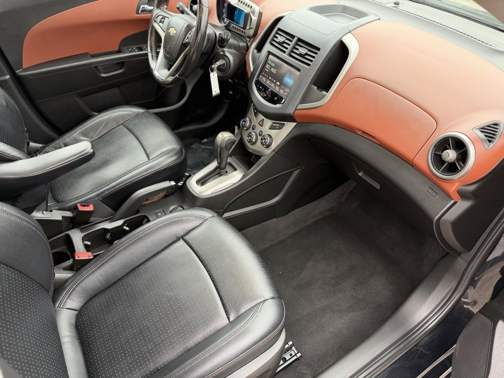 Used 2013 Chevrolet Sonic LTZ image 10