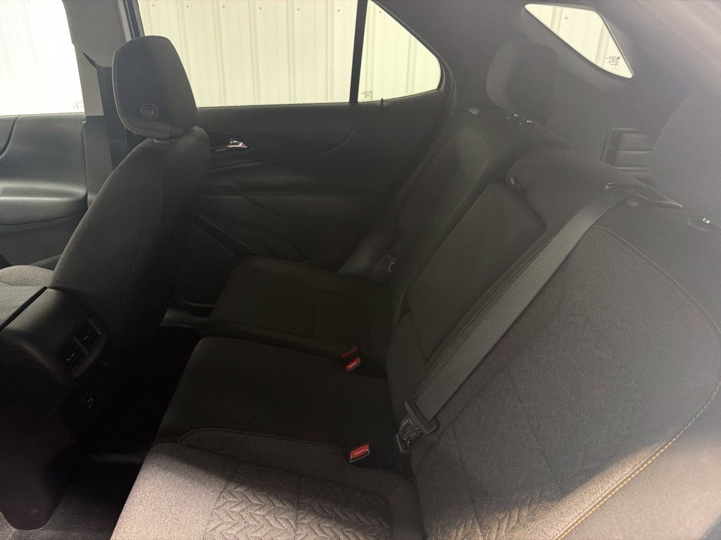 Used 2024 Chevrolet Equinox LT AWD/4WD image 30