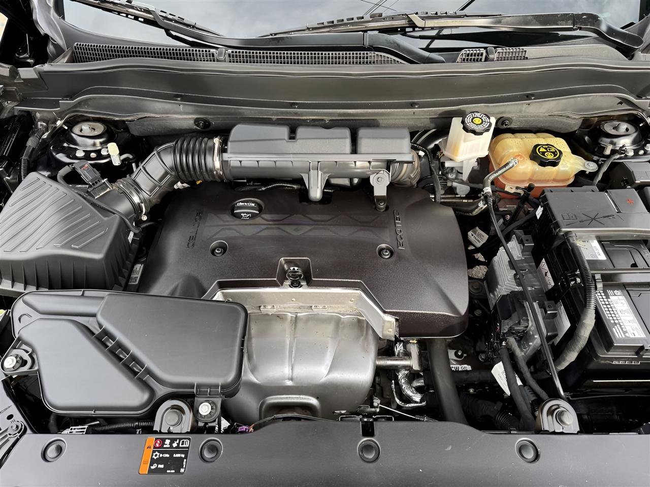 Used 2019 Buick Envision Essence image 28