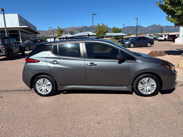 Used 2025 Nissan Leaf S FWD image 8