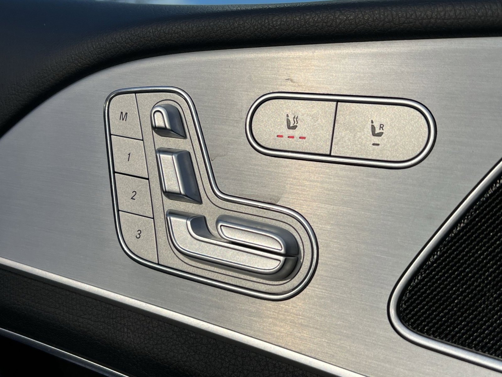 Certified 2024 Mercedes-Benz GLE 350 4MATIC image 33