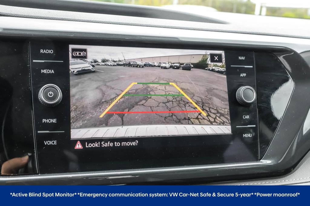 Certified 2023 Volkswagen Taos SEL AWD/4WD image 8