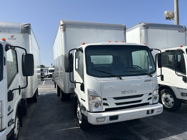 Used 2024 Isuzu NPR RWD image 2