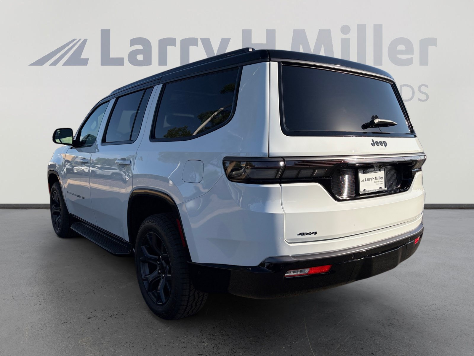 New 2026 Jeep Grand Wagoneer 4WD w/ Quick Order Packge 29V Upland image 3