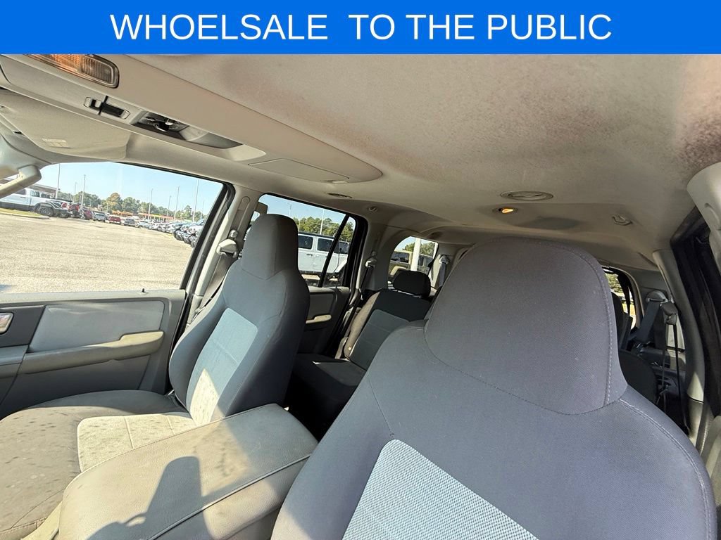 Used 2004 Ford Expedition XLT RWD image 17