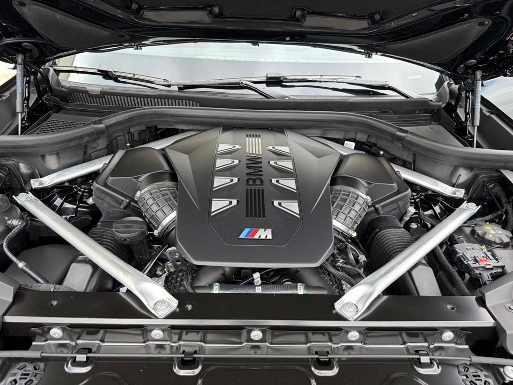 New 2026 BMW X5 M60i AWD/4WD image 13