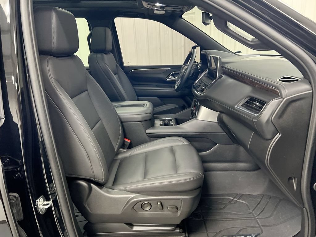Used 2024 Chevrolet Tahoe Z71 AWD/4WD image 23