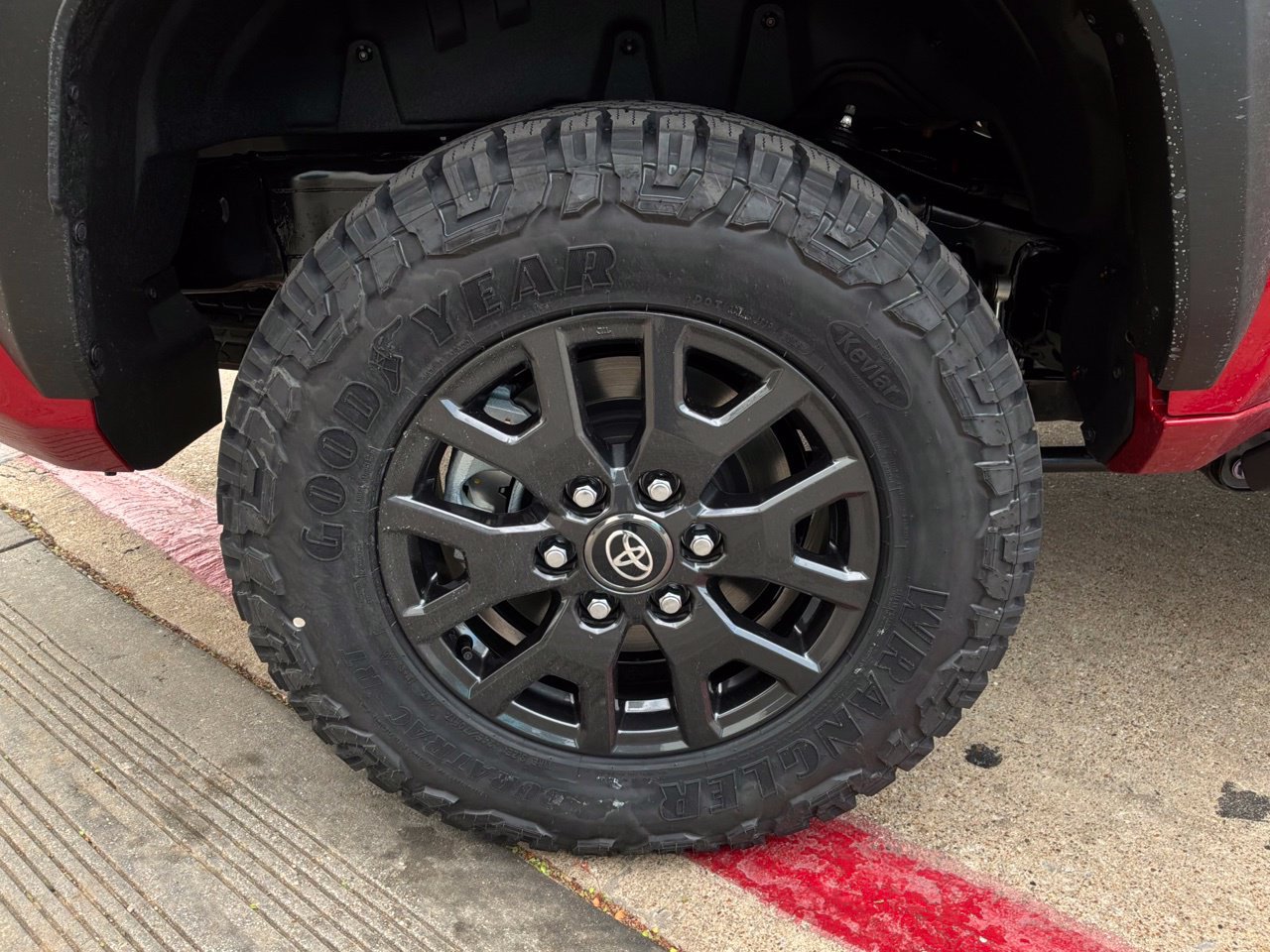 New 2026 Toyota 4Runner SR5 AWD/4WD image 8
