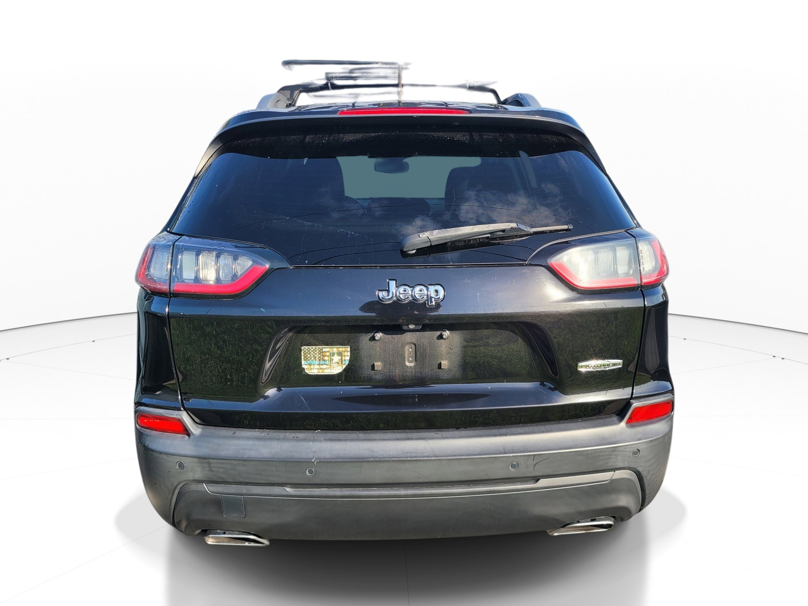 Used 2021 Jeep Cherokee Latitude Lux w/ Comfort/Convenience Group FWD image 5