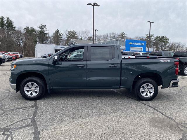 Used 2025 Chevrolet Silverado 1500 LT AWD/4WD image 28