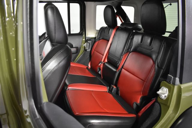Used 2023 Jeep Wrangler Unlimited Rubicon 4xe AWD/4WD image 32