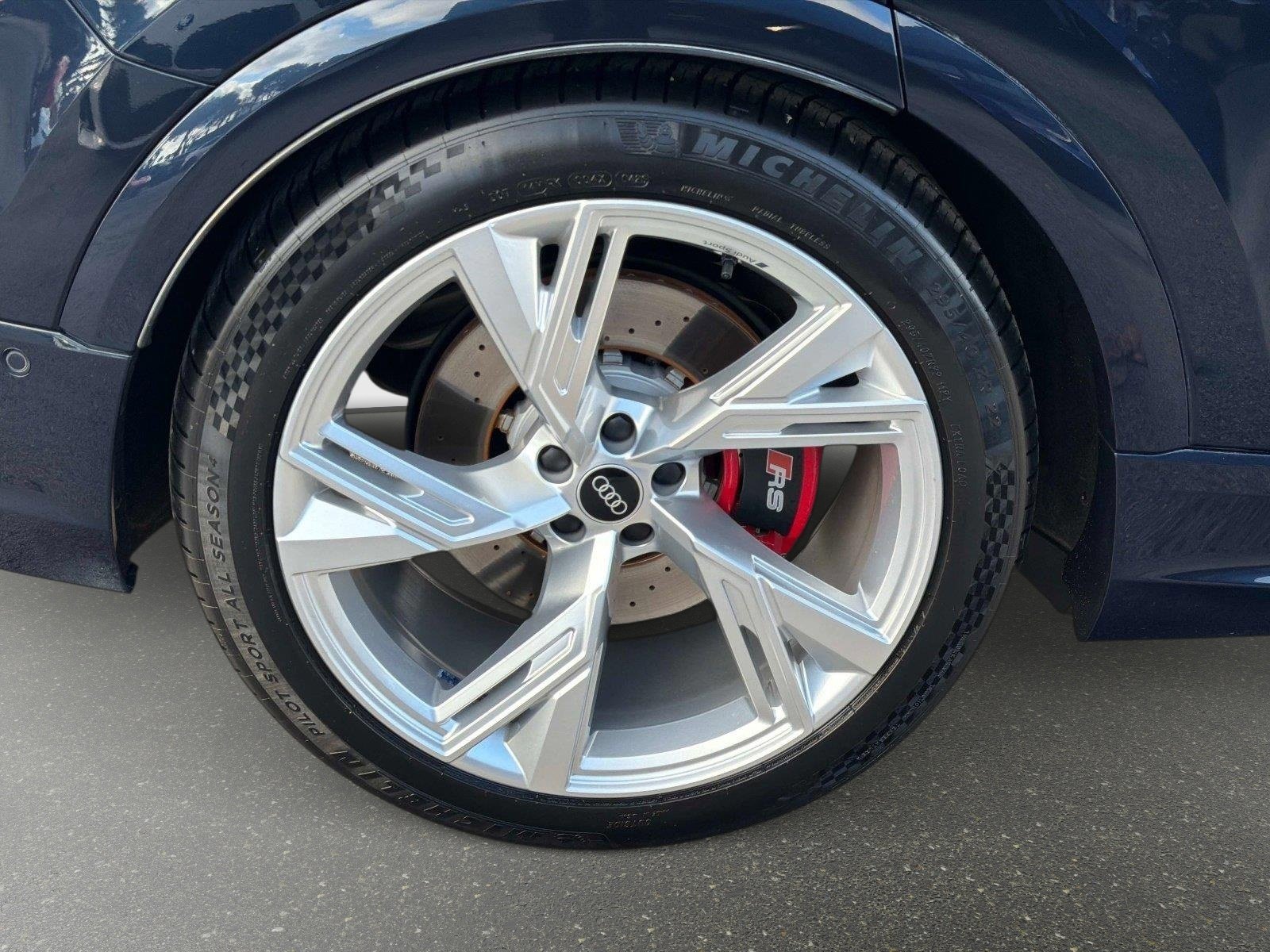 Used 2024 Audi RS Q8 AWD/4WD image 18