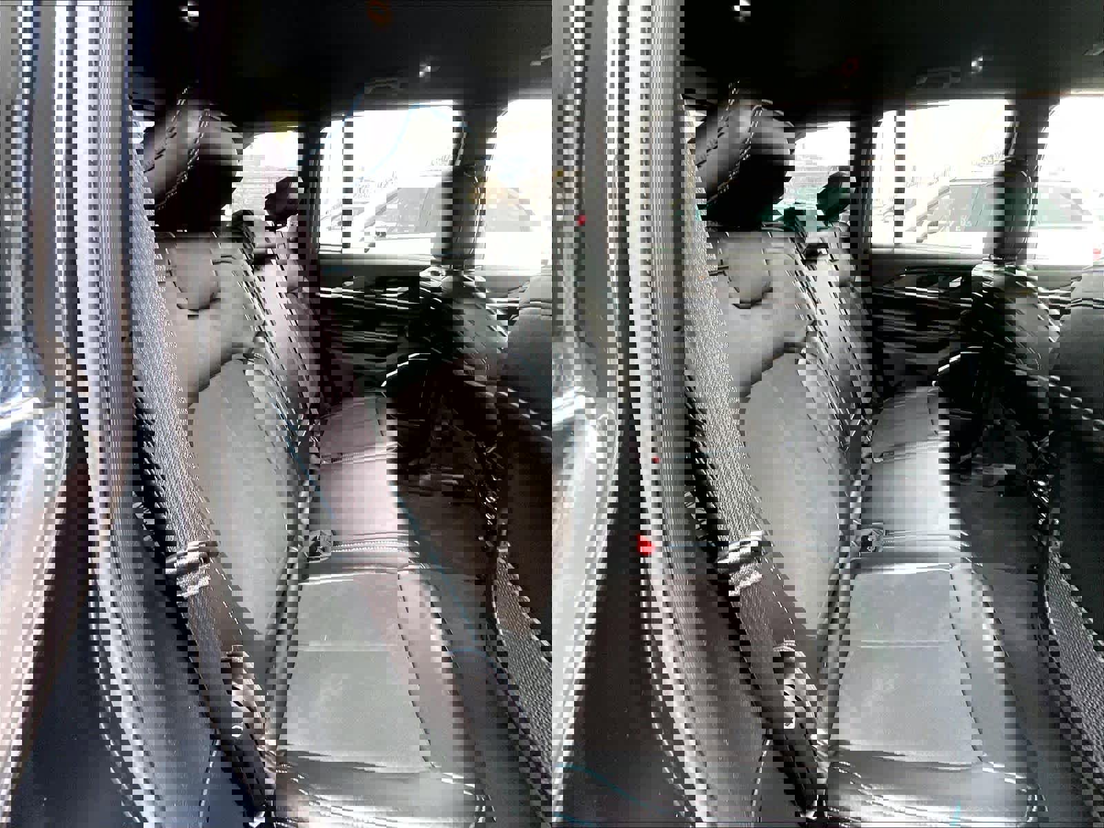 Used 2023 Jeep Grand Cherokee Trailhawk image 16