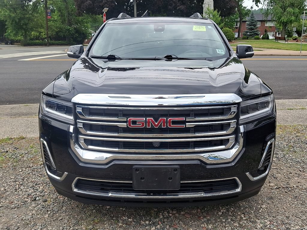 Used 2022 GMC Acadia SLT w/ Technology Package AWD/4WD image 2