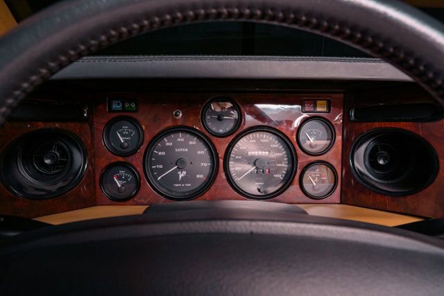 Used 1997 Lotus Esprit image 13