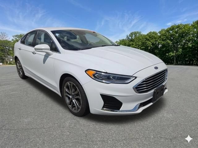 Used 2019 Ford Fusion SEL FWD image 3