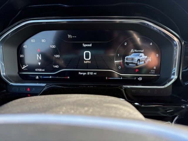 Used 2025 GMC Sierra 1500 SLT AWD/4WD image 12