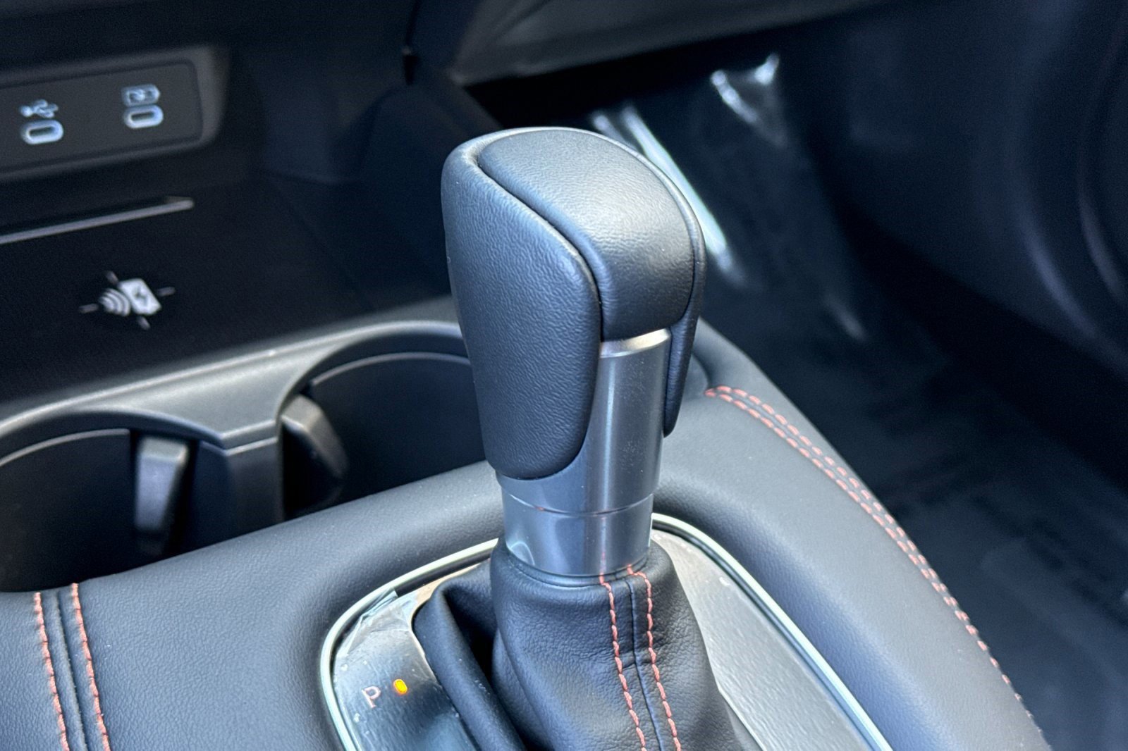 Certified 2026 Honda HR-V Sport image 15