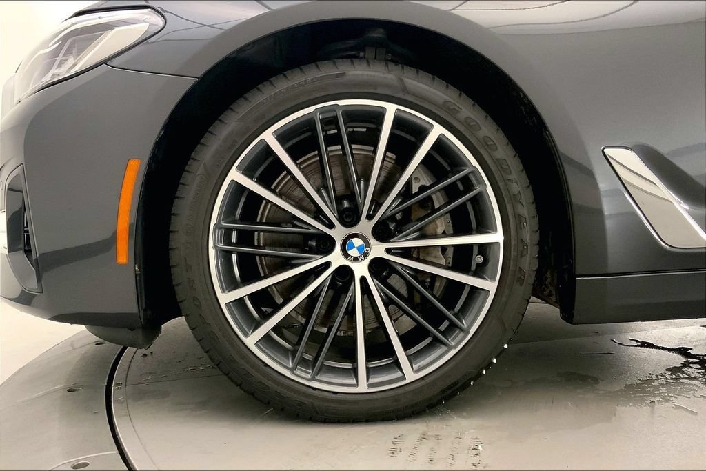 Used 2021 BMW 540i xDrive w/ Executive Package AWD/4WD image 8