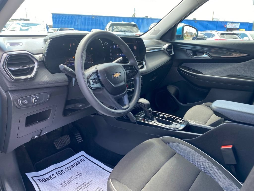 Used 2026 Chevrolet TrailBlazer LT AWD/4WD image 9