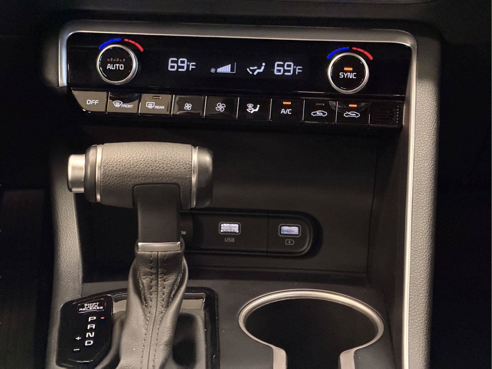 Used 2024 Kia K5 GT-Line w/ GT-Line Premium Package FWD image 35