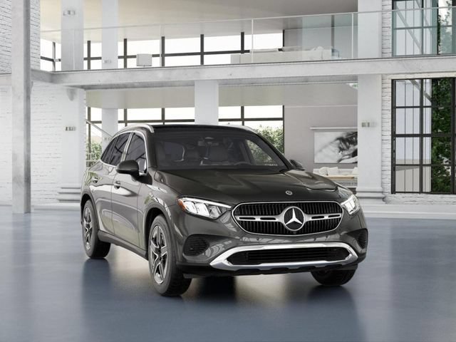 Used 2026 Mercedes-Benz GLC 300 4MATIC image 9