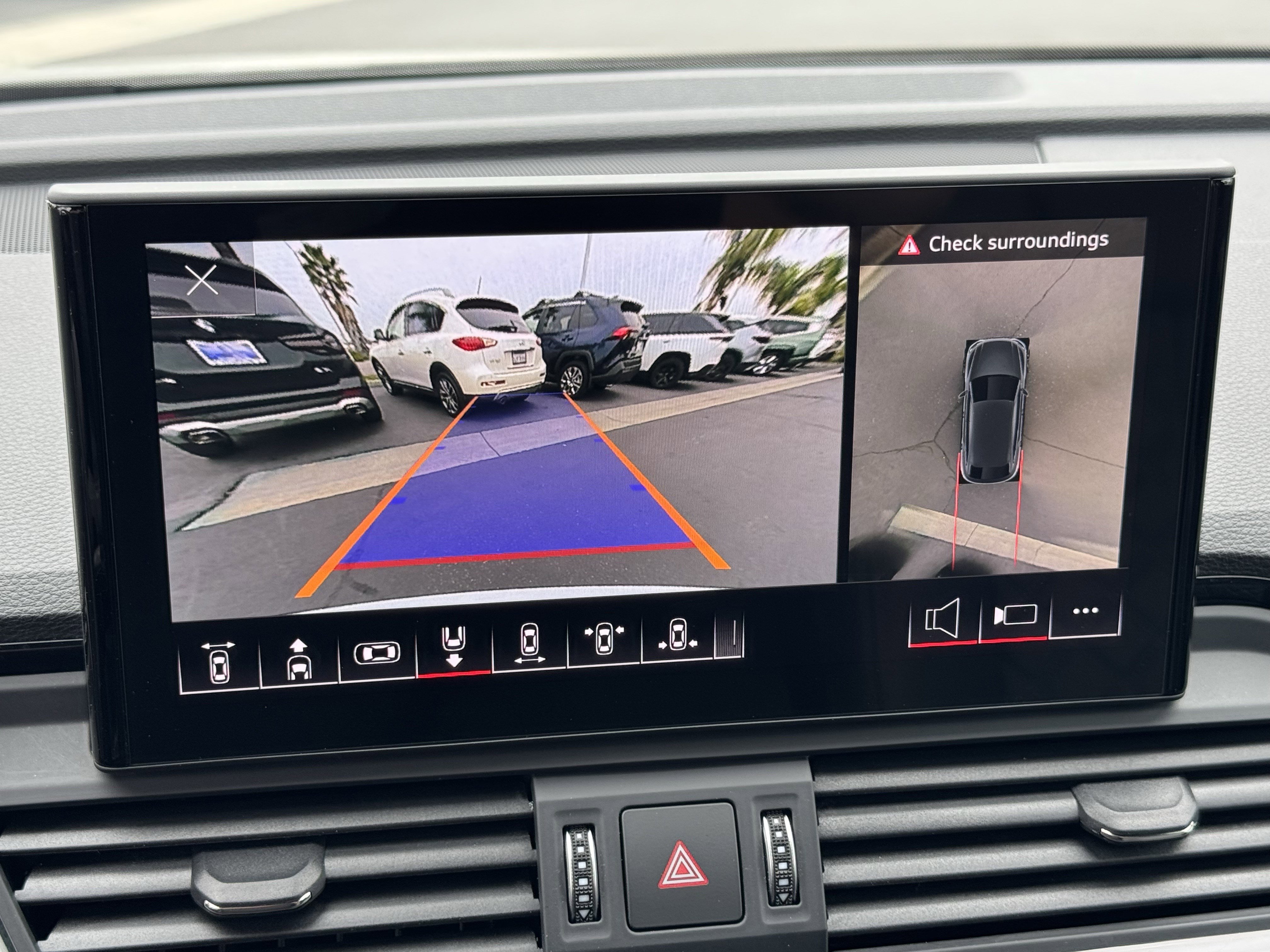 Used 2024 Audi SQ5 Premium Plus w/ Premium Plus Package image 26