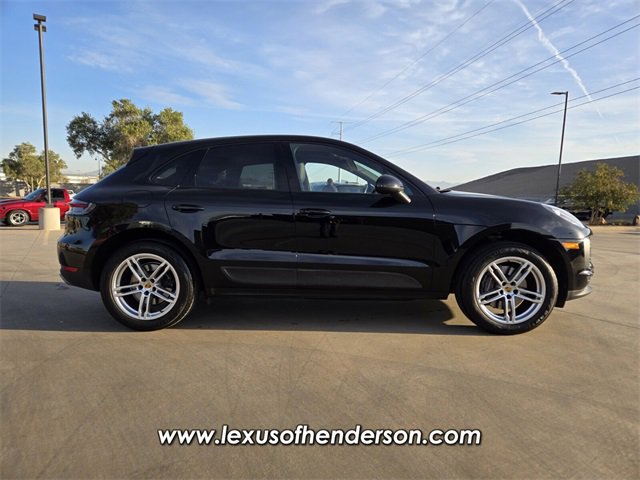 Used 2021 Porsche Macan image 7