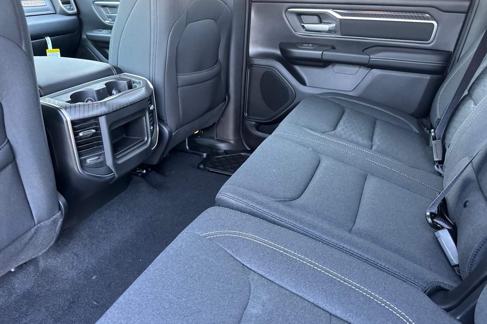 New 2027 RAM 1500 4x4 Crew Cab image 11