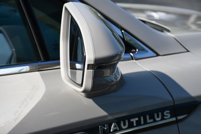 Used 2023 Lincoln Nautilus Reserve w/ Equipment Group 201A AWD/4WD image 29