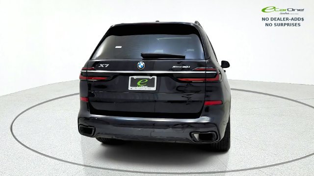 Used 2023 BMW X7 xDrive40i w/ Executive Package AWD/4WD image 8