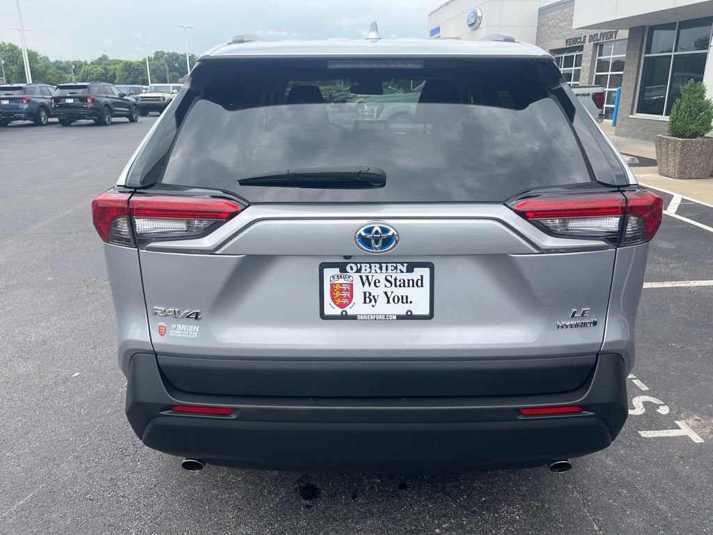 Used 2023 Toyota RAV4 LE image 4