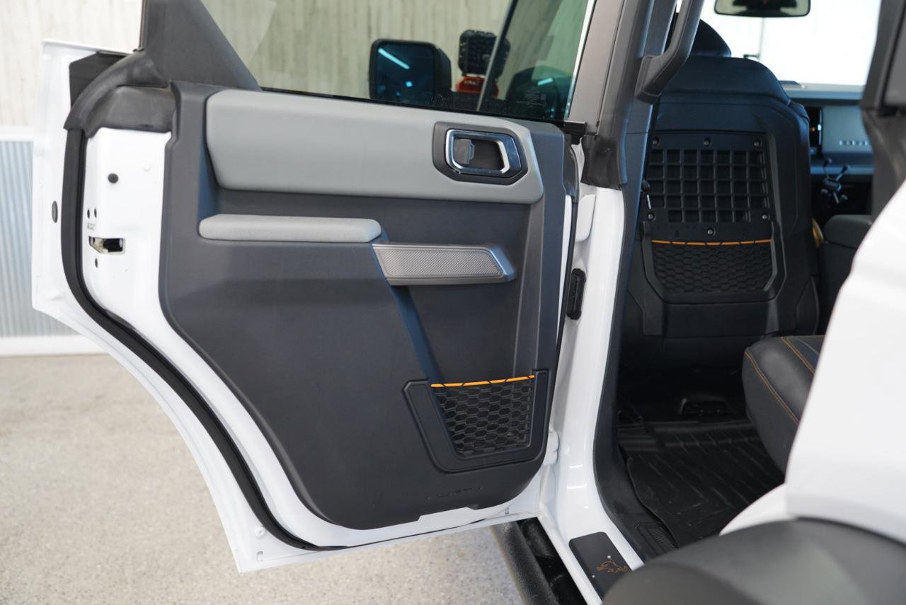 Used 2022 Ford Bronco Badlands w/ Sasquatch Package image 37