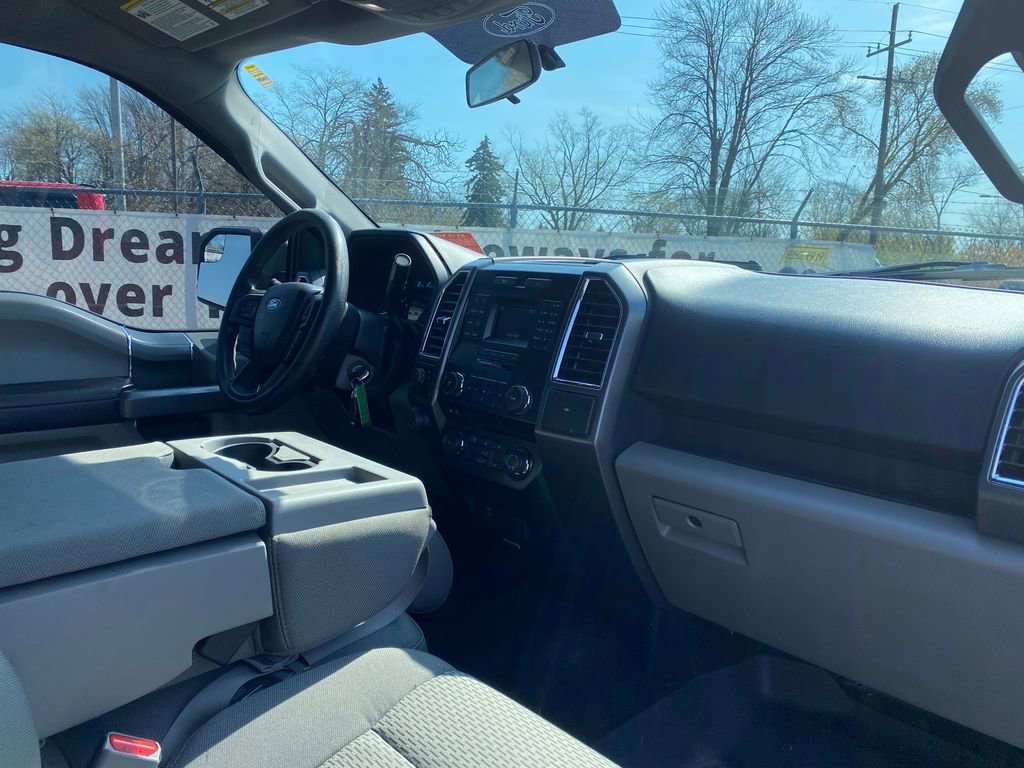 Used 2016 Ford F150 XLT w/ XTR Package image 19
