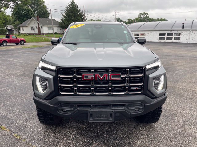 Used 2025 GMC Canyon AT4 w/ AT4X AEV Edition AWD/4WD image 2