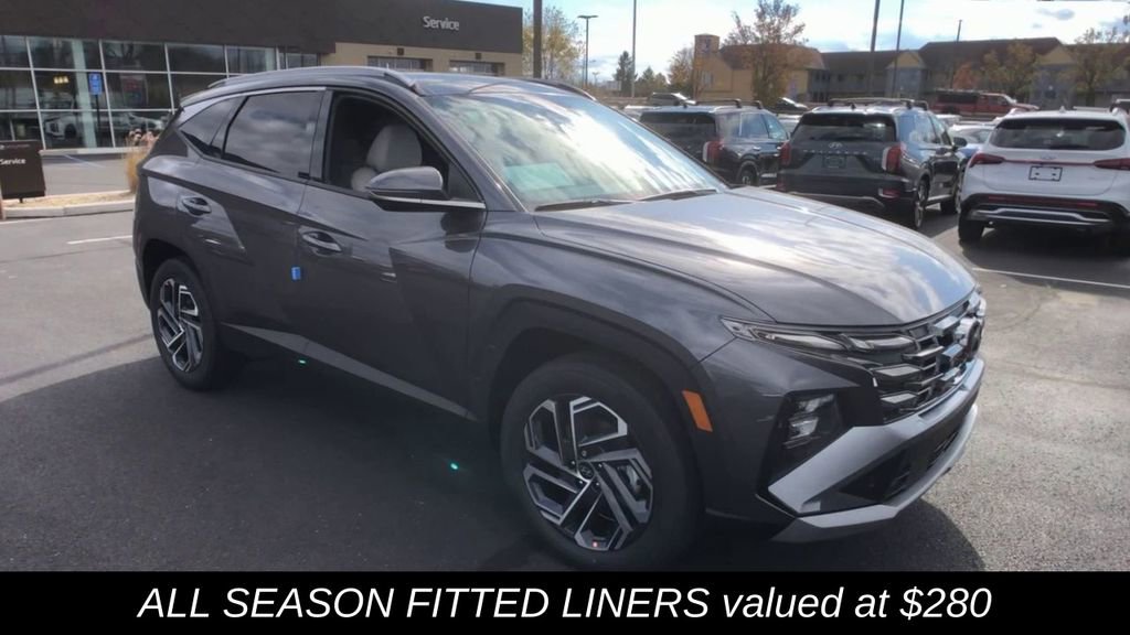 New 2025 Hyundai Tucson Limited image 3