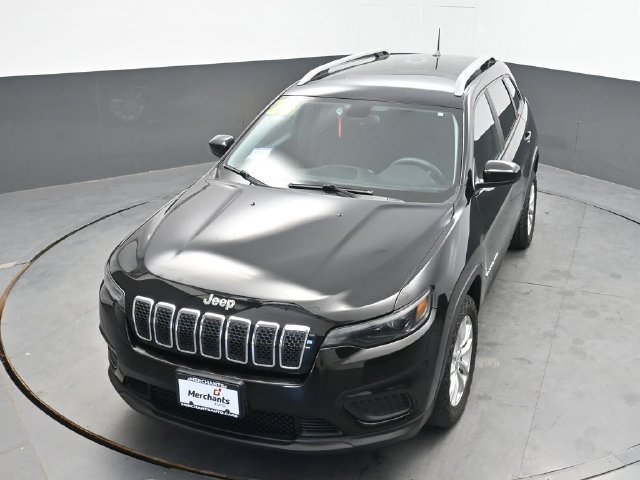 Used 2020 Jeep Cherokee Latitude FWD image 28