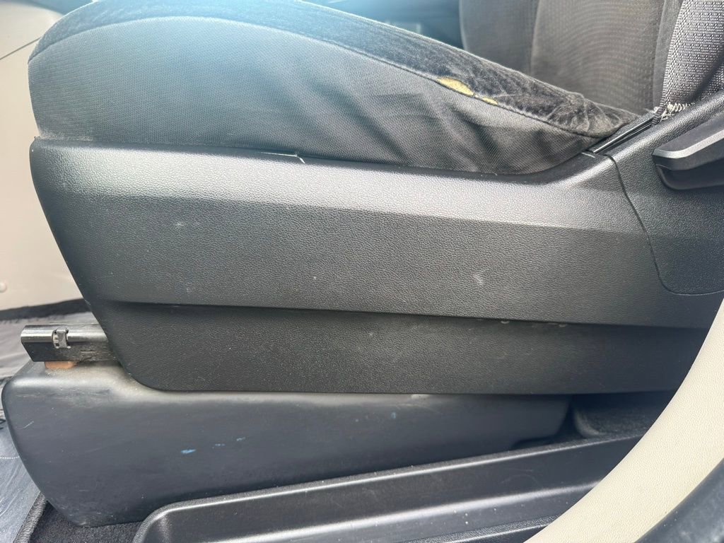 Used 2018 Dodge Grand Caravan SE w/ UConnect Hands-Free Group image 62