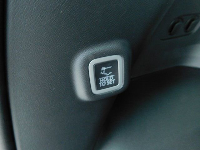 New 2026 Jeep Cherokee Limited image 13