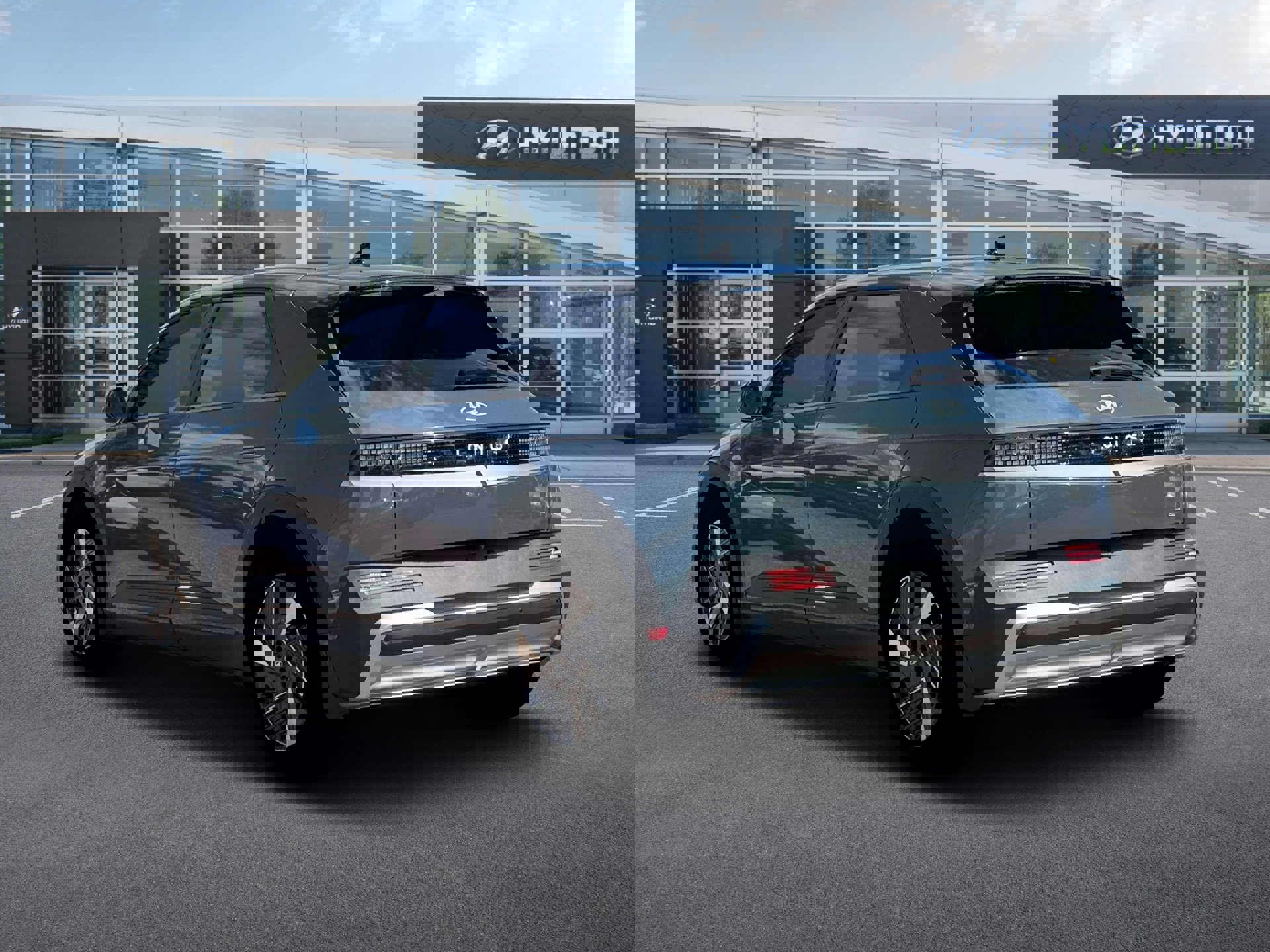 New 2026 Hyundai Ioniq 5 SEL image 5