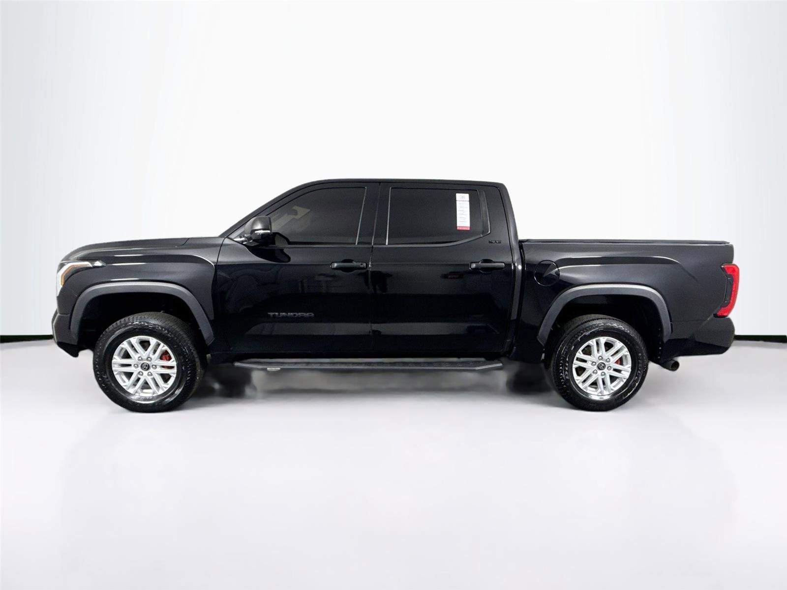 Used 2023 Toyota Tundra SR5 w/ SR5 Convenience Package AWD/4WD image 13