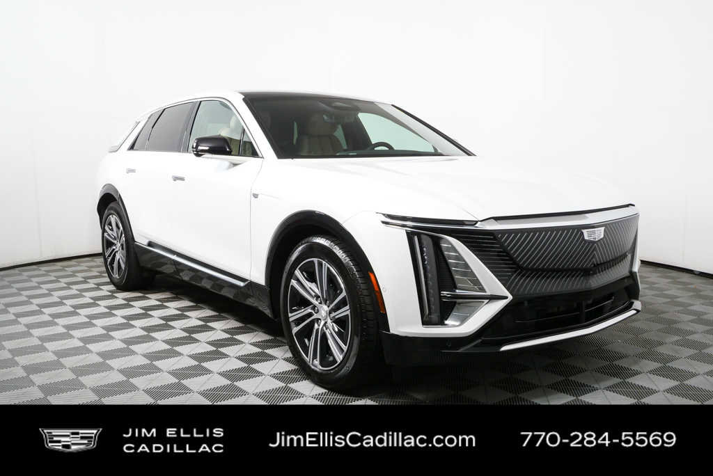 Used 2024 Cadillac Lyriq Luxury w/ Nappa Leather Package AWD/4WD video 1