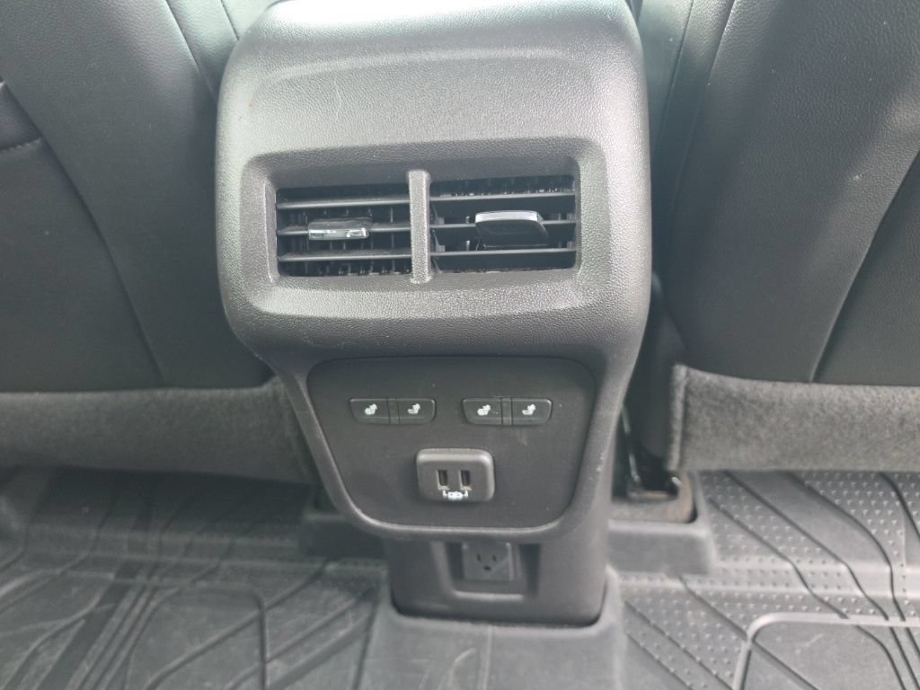 Certified 2024 Chevrolet Equinox Premier AWD/4WD image 31