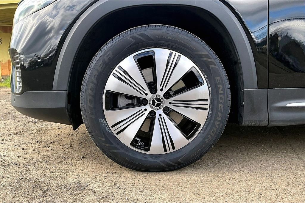 Used 2023 Mercedes-Benz EQB 250+ image 12