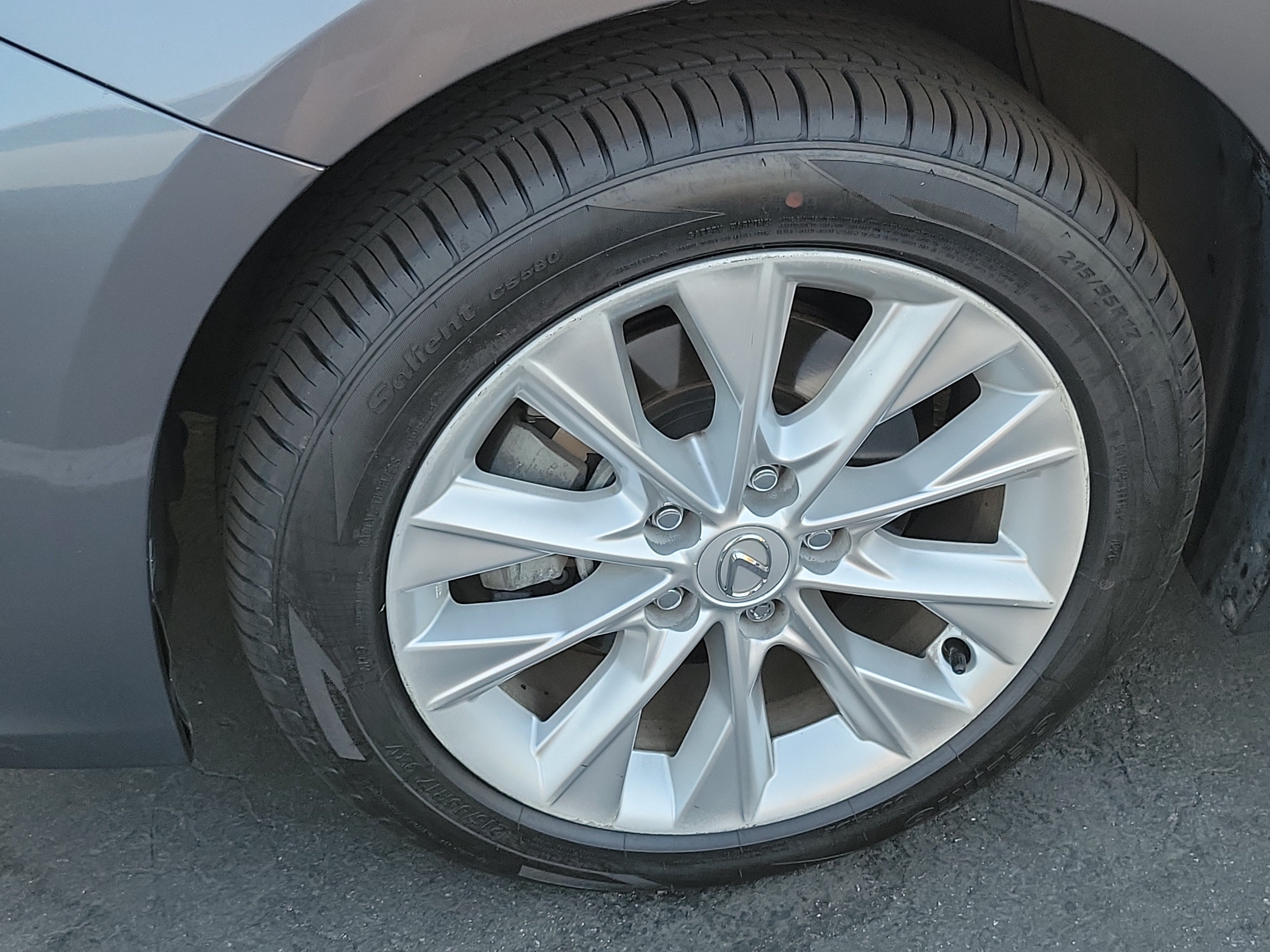Used 2014 Lexus ES 300h w/ Luxury Package w/Bamboo Trim FWD image 9